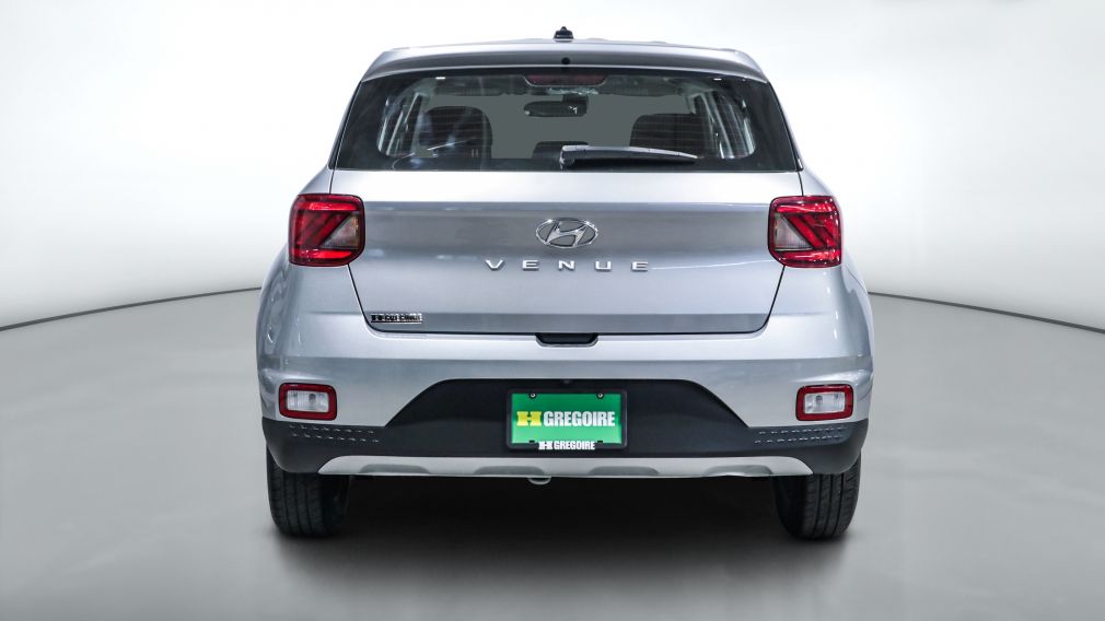 Hyundai Venue Essential 2023 d&rsquo;occasion à vendre - 6
