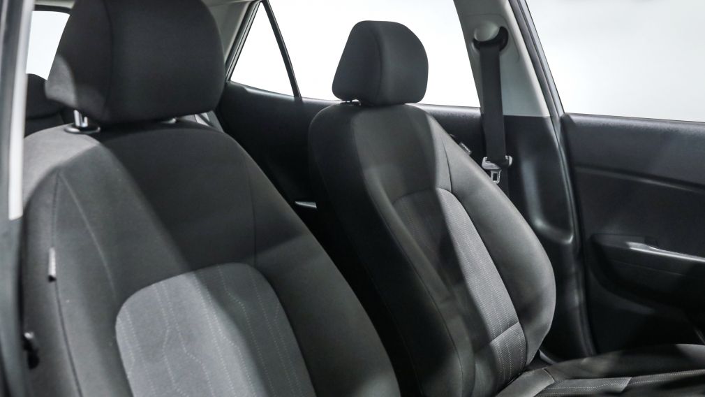 Hyundai Venue Essential 2023 d&rsquo;occasion à vendre - 21