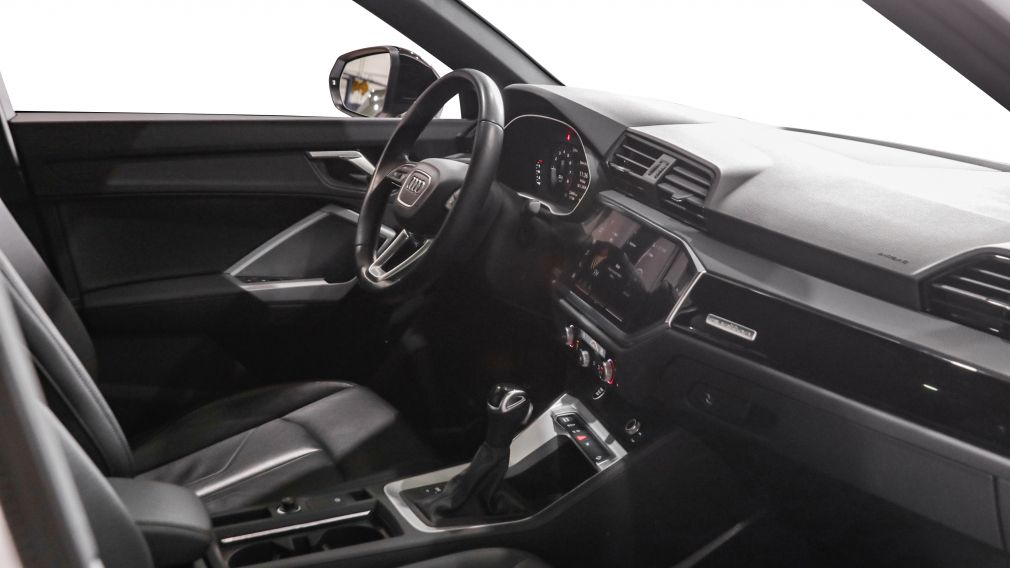 Audi Q3 Komfort 2024 d&rsquo;occasion à vendre - 24