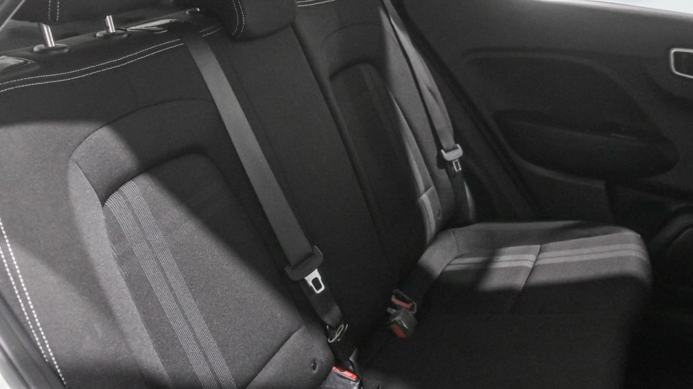 Hyundai Venue Preferred 2022 d&rsquo;occasion à vendre - 21