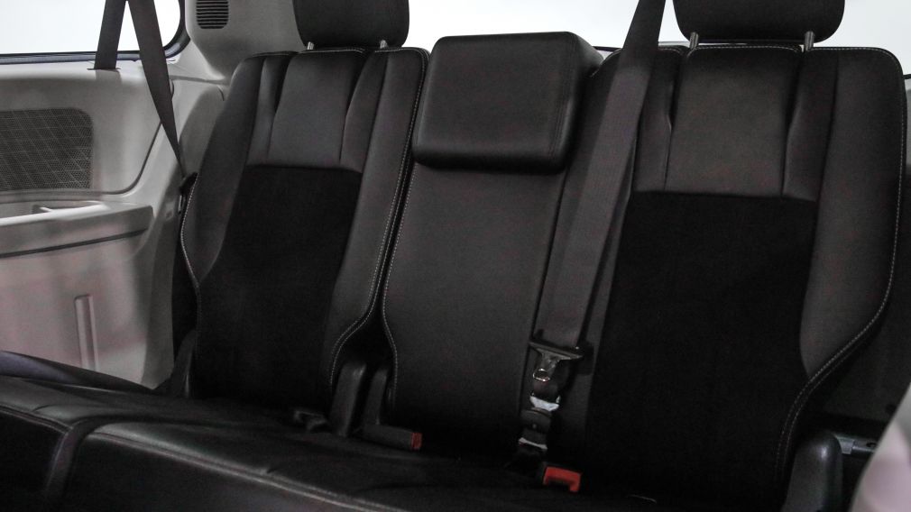 Dodge GR Caravan SXT Premium Plus 2019 d&rsquo;occasion à vendre - 24