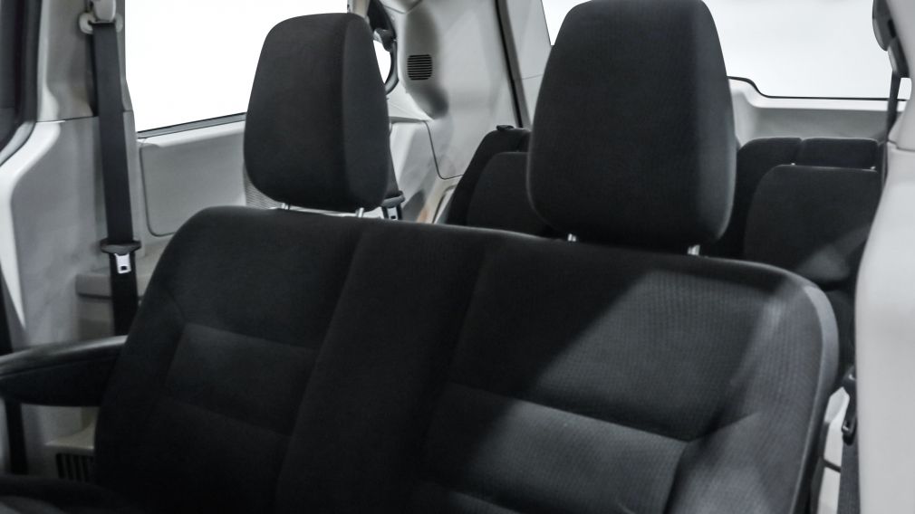 Dodge GR Caravan Canada Value Package 2019 d&rsquo;occasion à vendre - 18