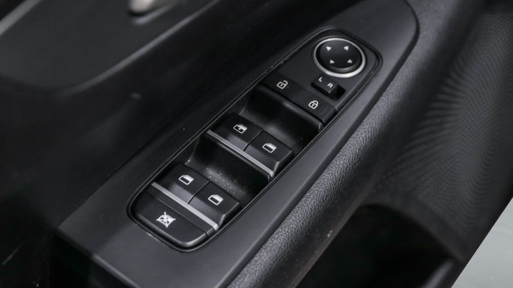 Kia Forte LX 2021 d&rsquo;occasion à vendre - 10