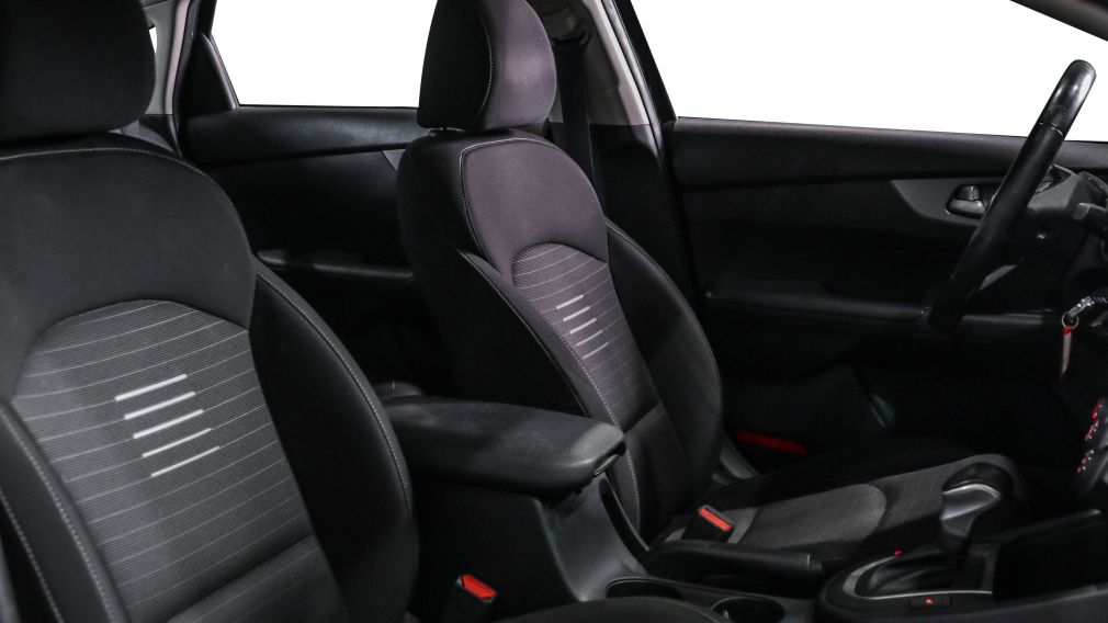 Kia Forte LX 2021 d&rsquo;occasion à vendre - 21