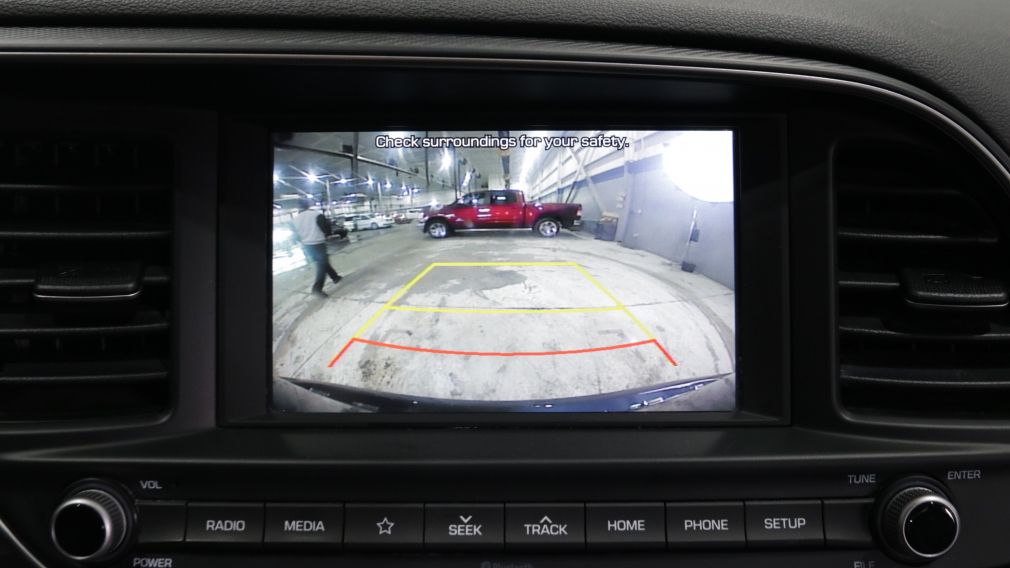 Hyundai Elantra Preferred 2020 d&rsquo;occasion à vendre - 13