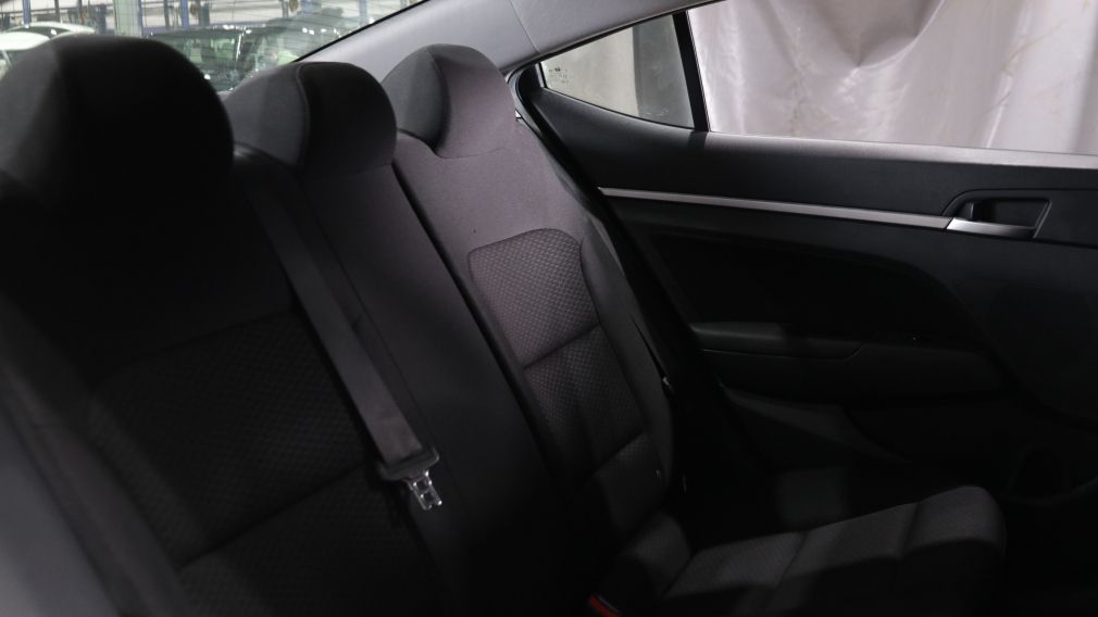 Hyundai Elantra Preferred 2020 d&rsquo;occasion à vendre - 19