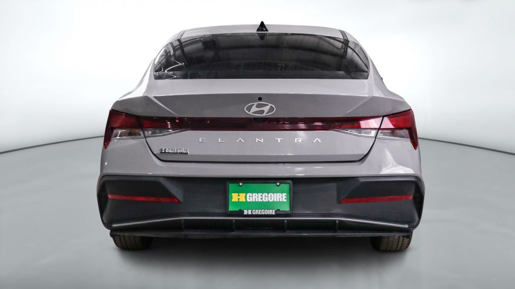 Hyundai Elantra Preferred 2024 d&rsquo;occasion à vendre - 5
