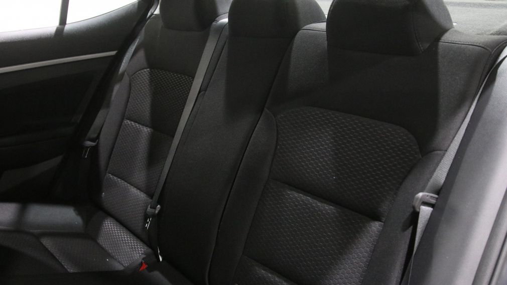Hyundai Elantra Preferred 2019 d&rsquo;occasion à vendre - 23