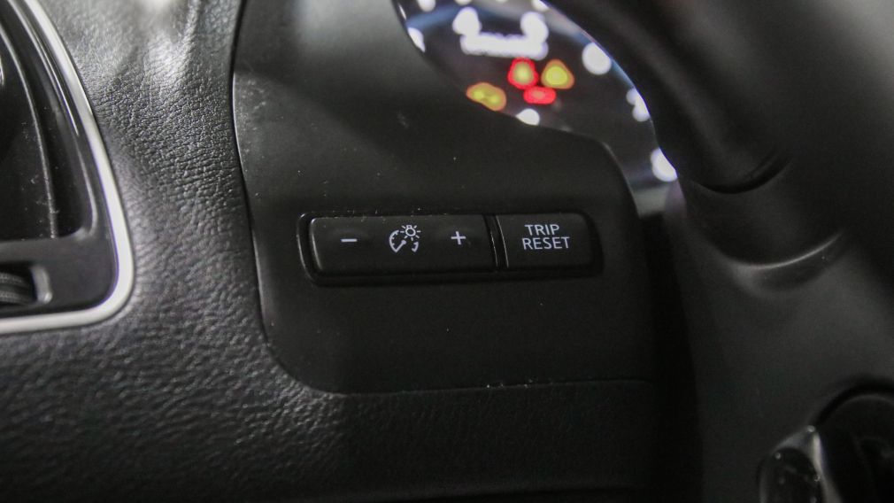 Infiniti Q50 LUXE 2023 d&rsquo;occasion à vendre - 13