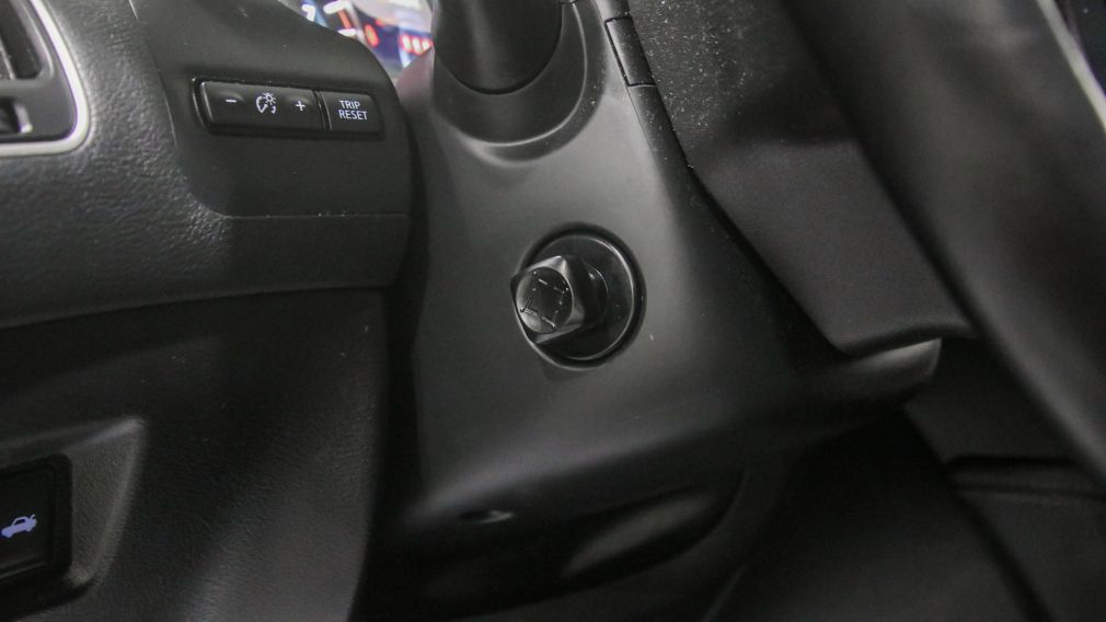 Infiniti Q50 LUXE 2023 d&rsquo;occasion à vendre - 14