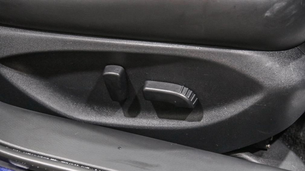 Infiniti Q50 LUXE 2023 d&rsquo;occasion à vendre - 26