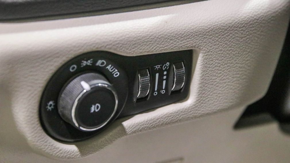 Chrysler Pacifica Touring-L 2021 d&rsquo;occasion à vendre - 13