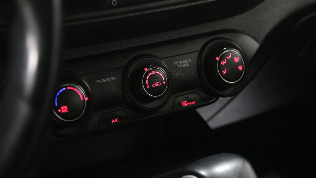 Kia Forte EX 2021 d&rsquo;occasion à vendre - 16