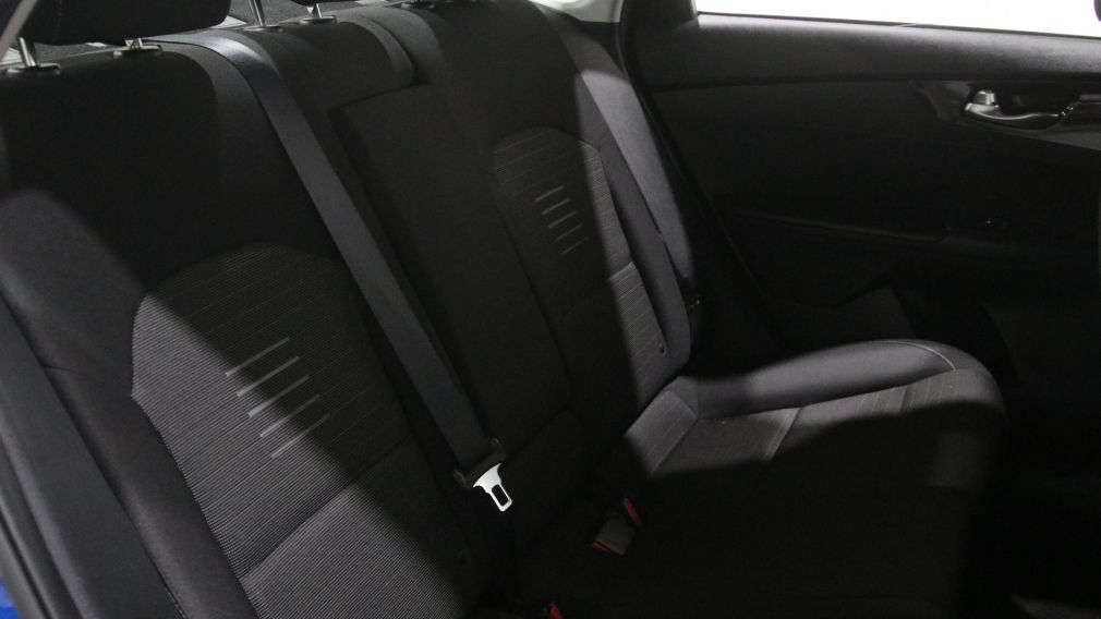 Kia Forte EX 2021 d&rsquo;occasion à vendre - 20
