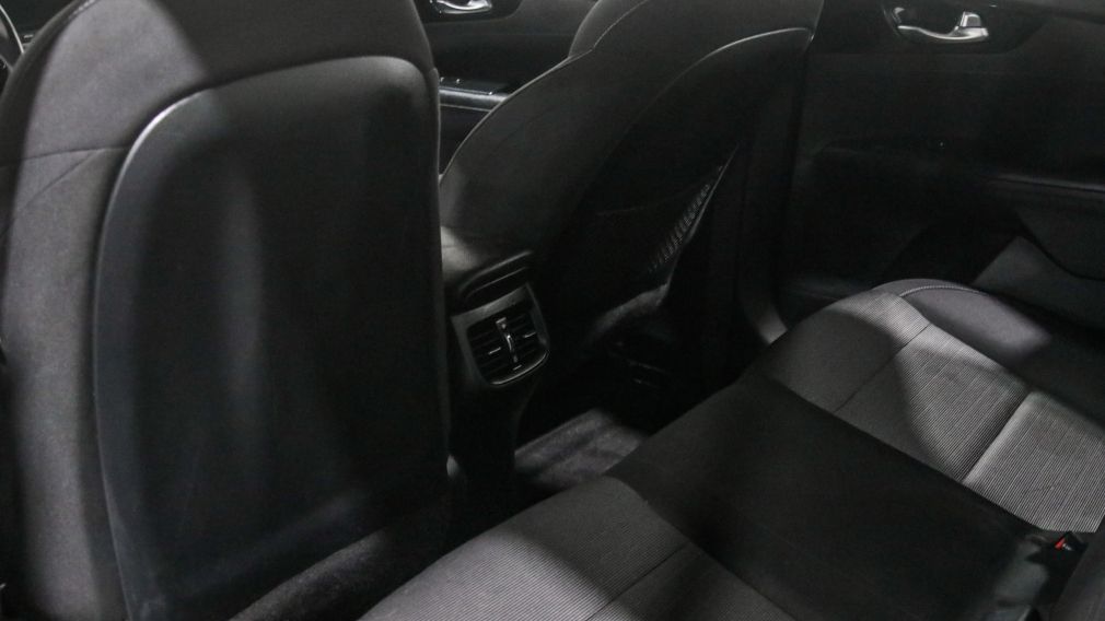 Kia Forte EX 2021 d&rsquo;occasion à vendre - 18