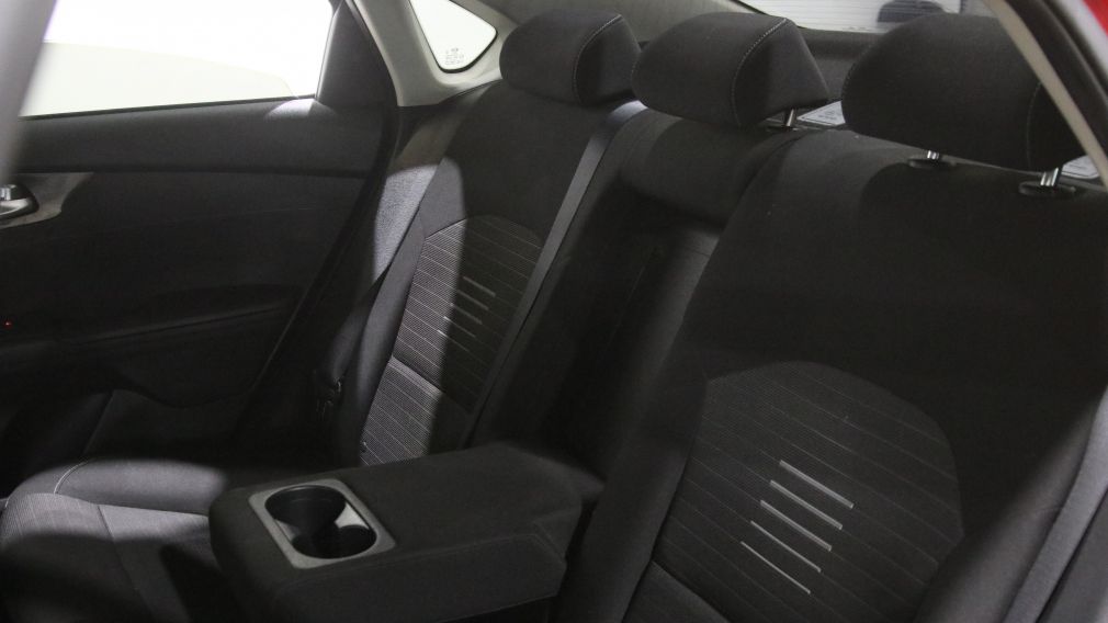 Kia Forte EX 2021 d&rsquo;occasion à vendre - 22