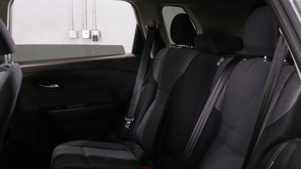 Nissan Rogue SV 2021 d&rsquo;occasion à vendre - 21
