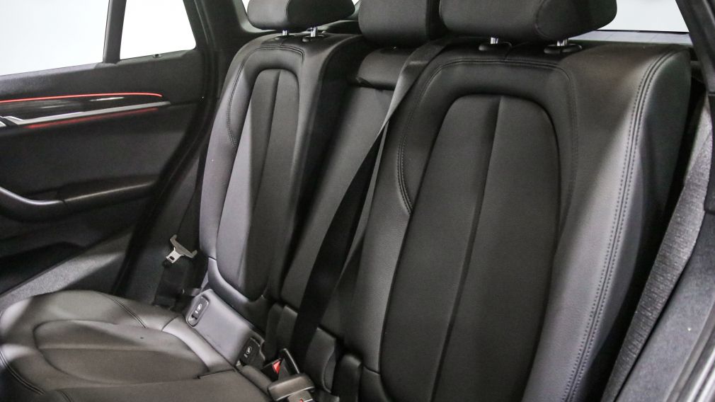 BMW X1 xDrive28i 2021 d&rsquo;occasion à vendre - 24