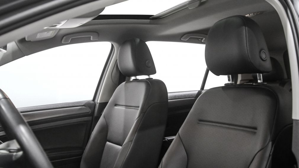 Volkswagen Golf Comfortline 2020 d&rsquo;occasion à vendre - 10