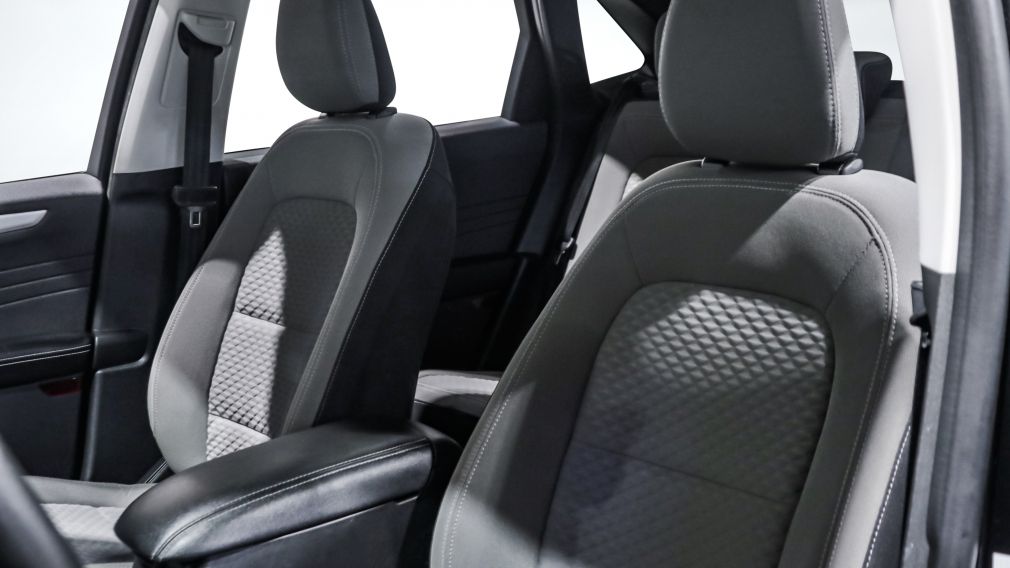 Ford Escape SE Hybrid 2022 d&rsquo;occasion à vendre - 10