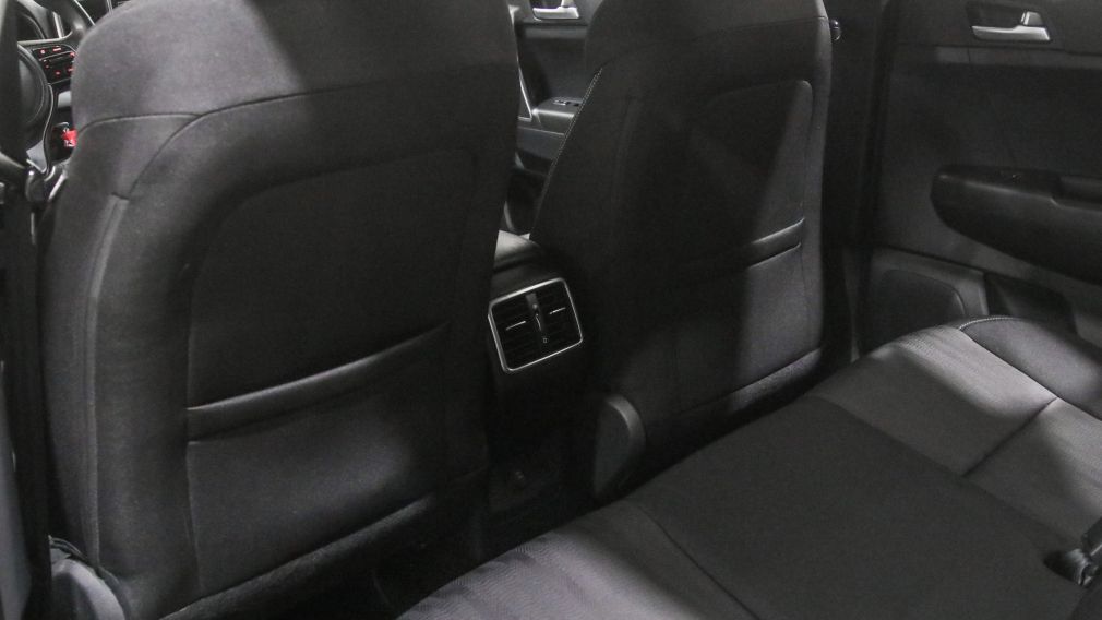Kia Sportage LX 2019 d&rsquo;occasion à vendre - 24