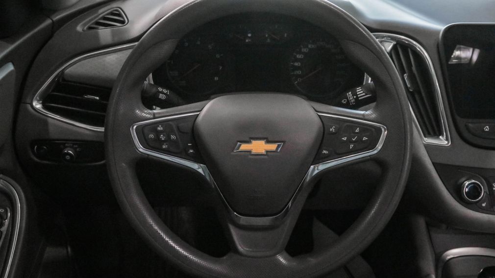 Chevrolet Malibu LT 2020 d&rsquo;occasion à vendre - 12