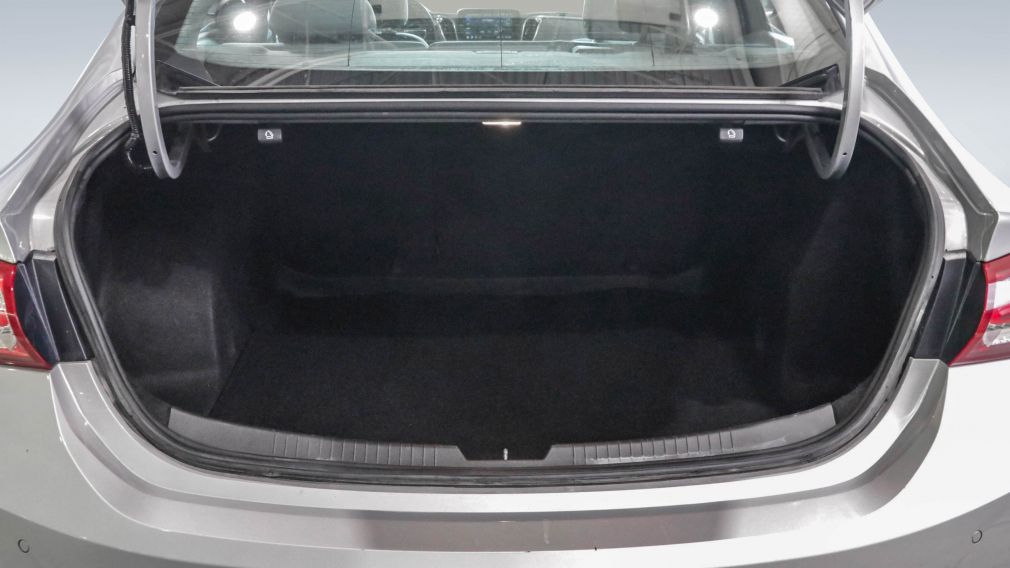 Chevrolet Malibu LT 2020 d&rsquo;occasion à vendre - 21