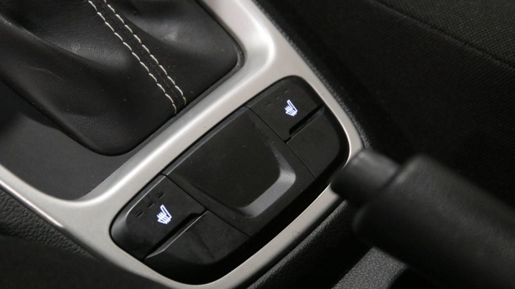 Hyundai Venue Essential 2021 d&rsquo;occasion à vendre - 20