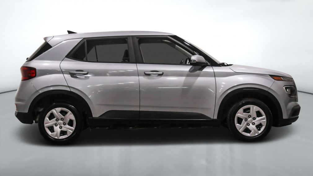 Hyundai Venue Essential 2021 d&rsquo;occasion à vendre - 8