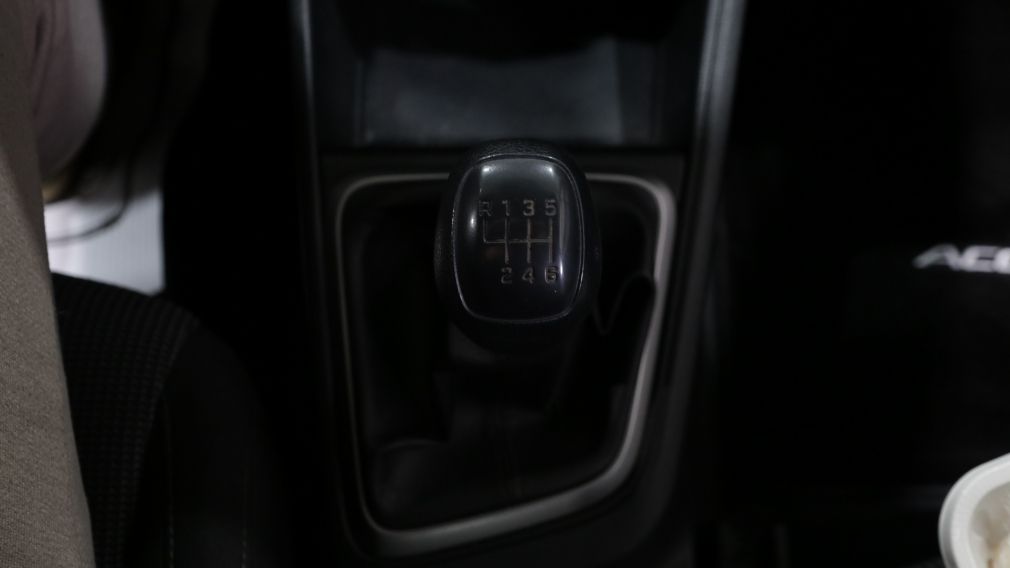Hyundai Accent Essential 2020 d&rsquo;occasion à vendre - 15