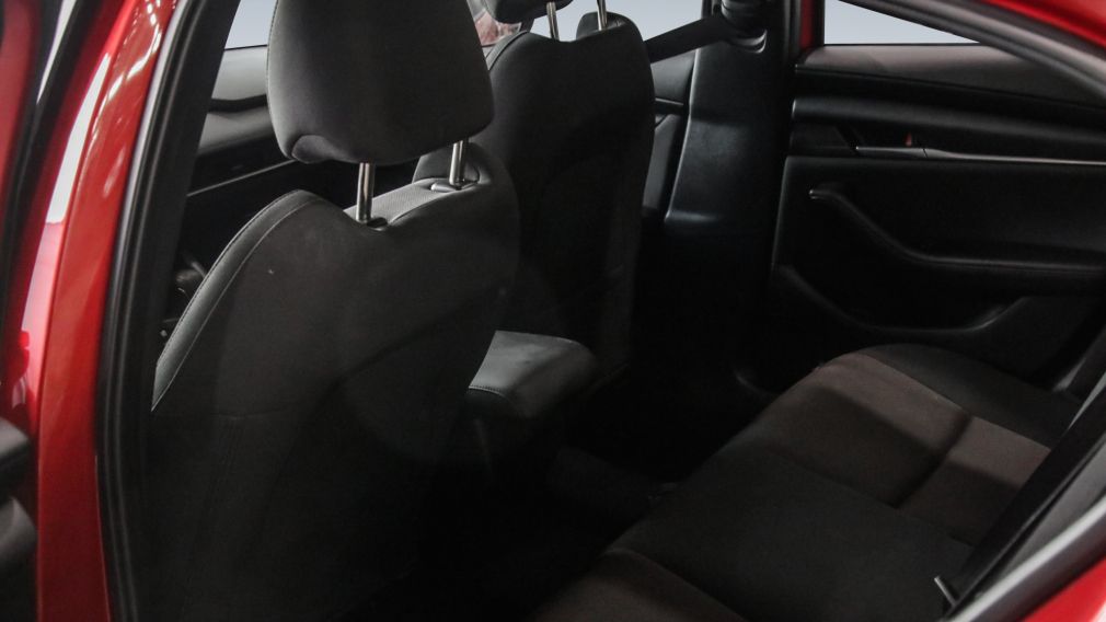 Mazda 3 GX 2021 d&rsquo;occasion à vendre - 19