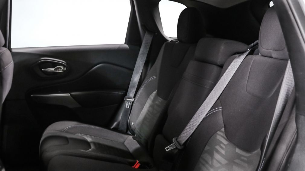 Jeep Cherokee North 2019 d&rsquo;occasion à vendre - 19
