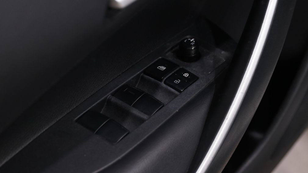 Toyota Corolla SE 2020 d&rsquo;occasion à vendre - 9