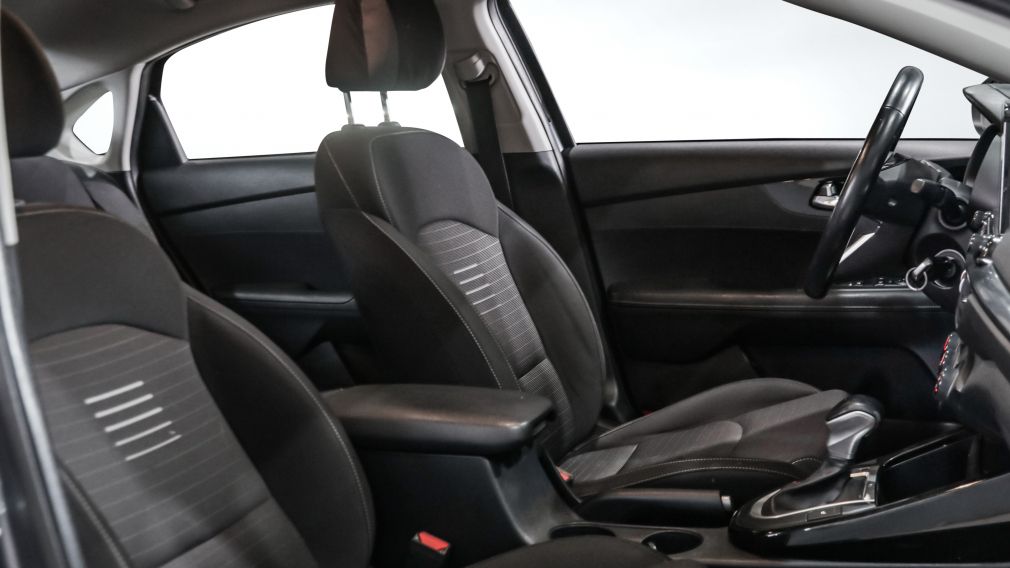 Kia Forte EX 2020 d&rsquo;occasion à vendre - 21