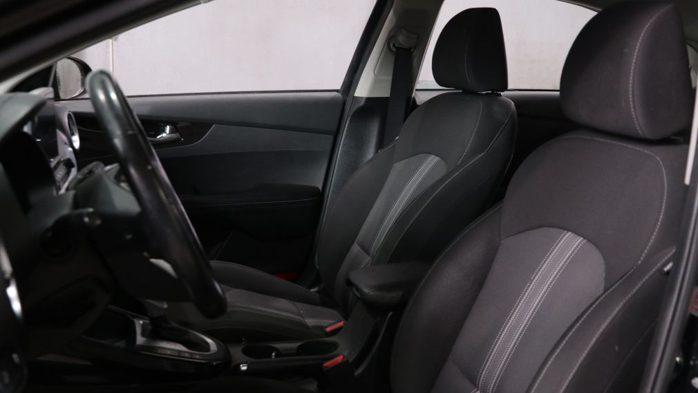 Kia Forte EX 2022 d&rsquo;occasion à vendre - 8