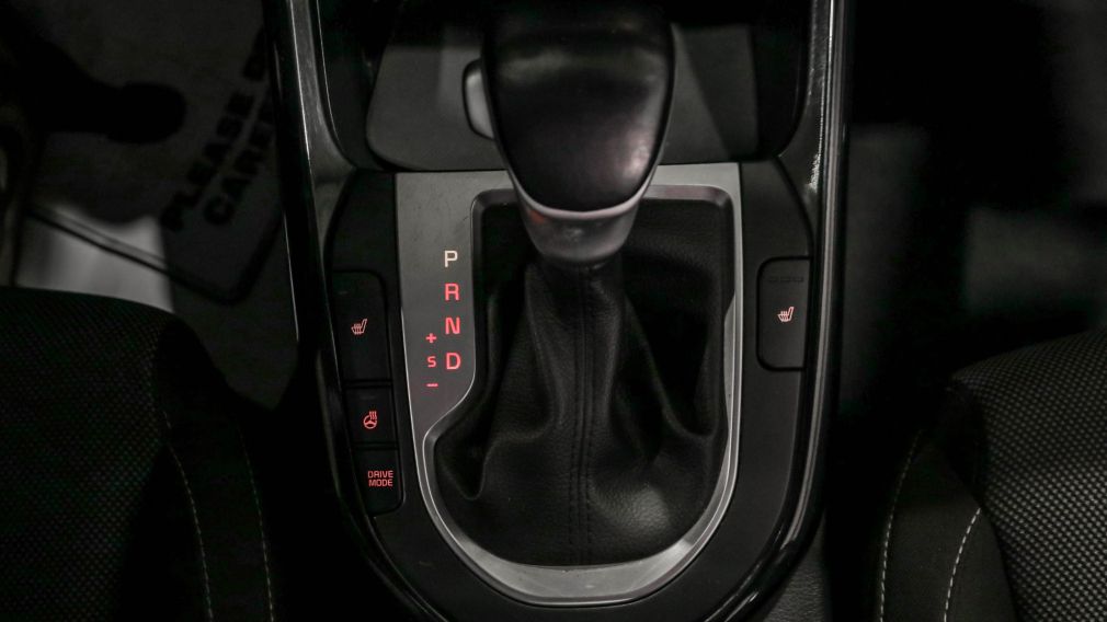 Kia Forte EX 2022 d&rsquo;occasion à vendre - 16