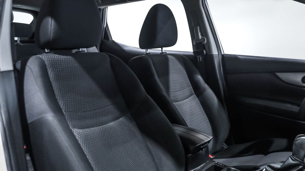 Nissan Qashqai S 2023 d&rsquo;occasion à vendre - 21