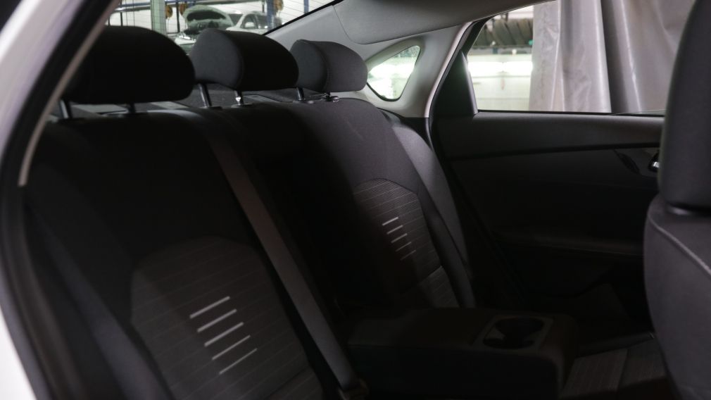 Kia Forte EX 2019 d&rsquo;occasion à vendre - 19