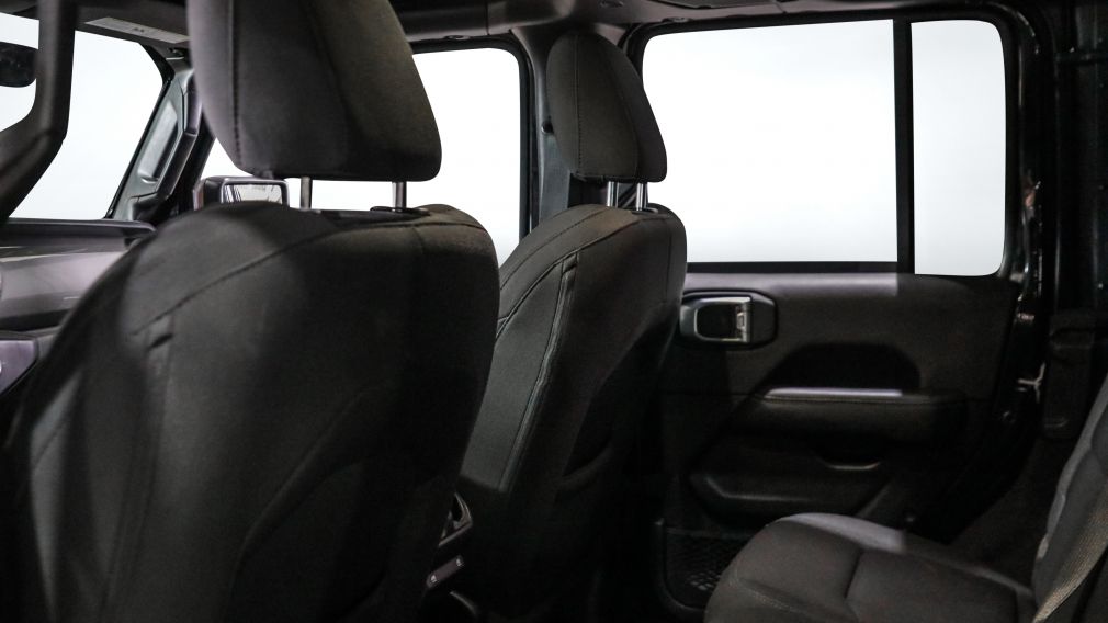 Jeep Wrangler Unlimited Sahara 2021 d&rsquo;occasion à vendre - 19