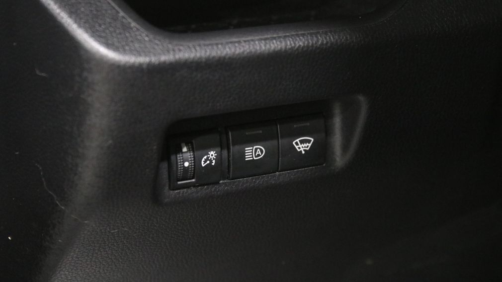 Toyota Rav 4 LE 2022 d&rsquo;occasion à vendre - 12