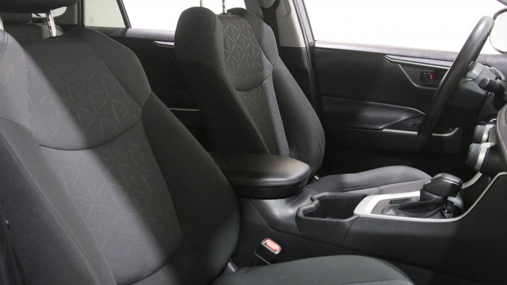 Toyota Rav 4 LE 2022 d&rsquo;occasion à vendre - 24