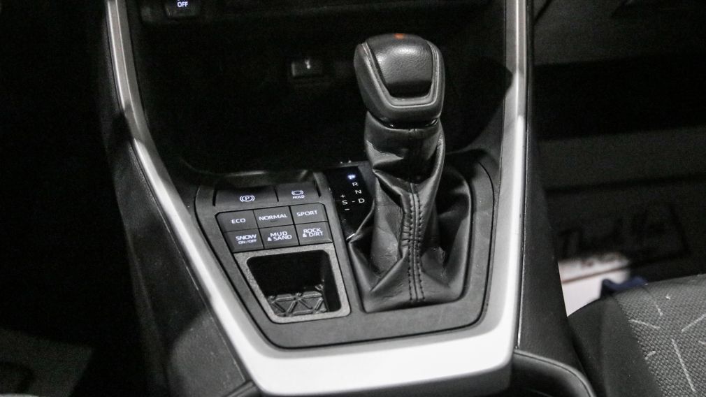 Toyota Rav 4 LE 2022 d&rsquo;occasion à vendre - 20