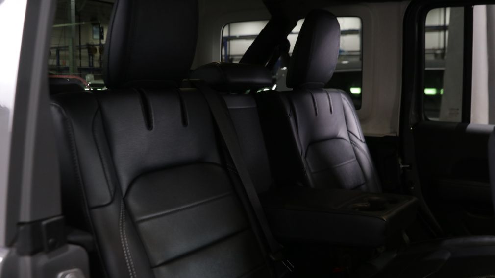 Jeep Wrangler Unlimited Sahara 2021 d&rsquo;occasion à vendre - 21
