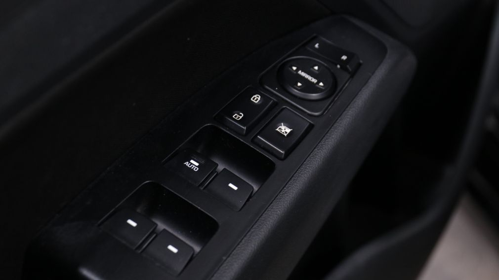 Hyundai Elantra Preferred 2020 d&rsquo;occasion à vendre - 9