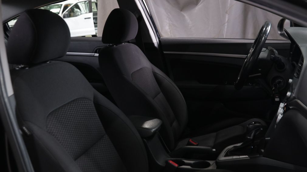Hyundai Elantra Preferred 2020 d&rsquo;occasion à vendre - 21