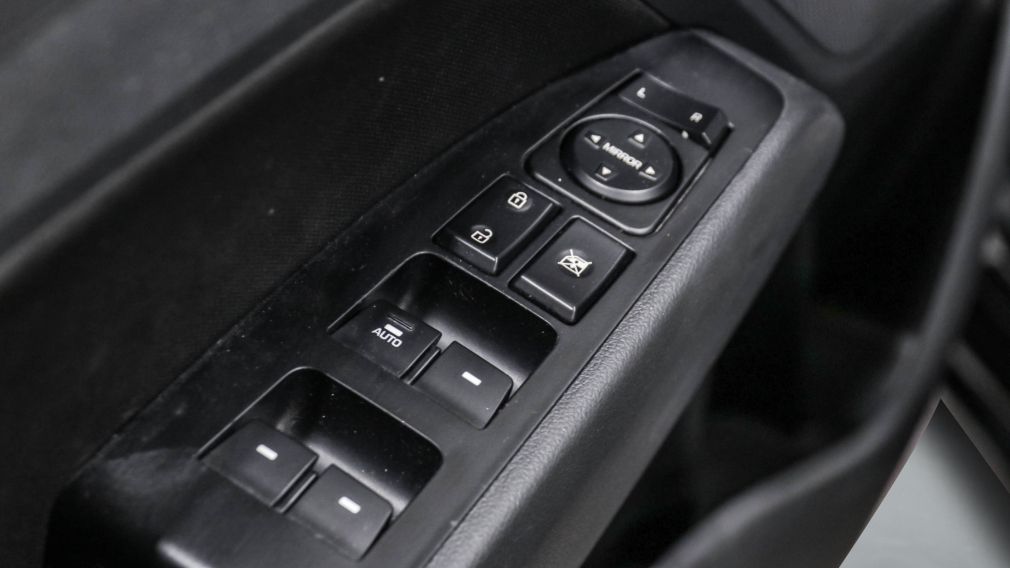 Hyundai Elantra Preferred 2020 d&rsquo;occasion à vendre - 9