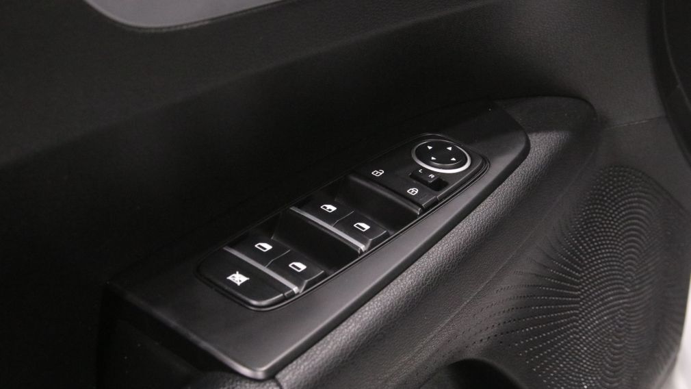 Kia Forte LX 2023 d&rsquo;occasion à vendre - 11