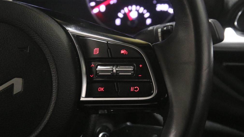 Kia Forte LX 2023 d&rsquo;occasion à vendre - 16