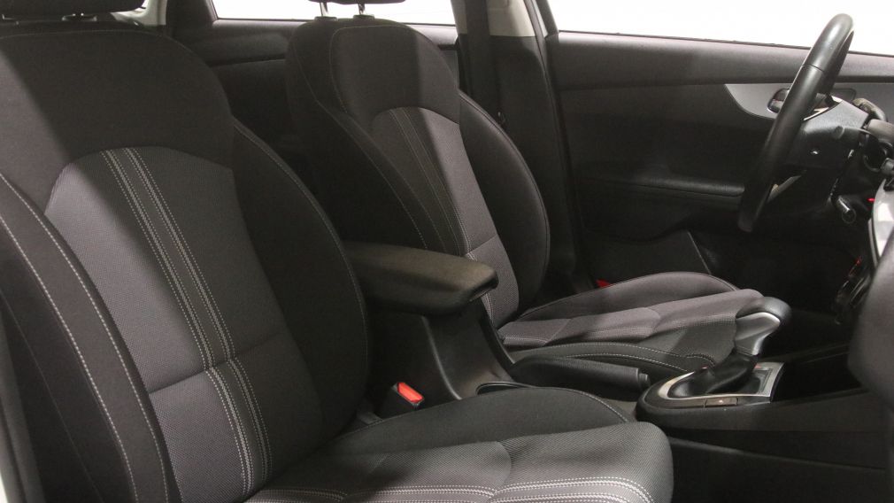 Kia Forte LX 2023 d&rsquo;occasion à vendre - 25