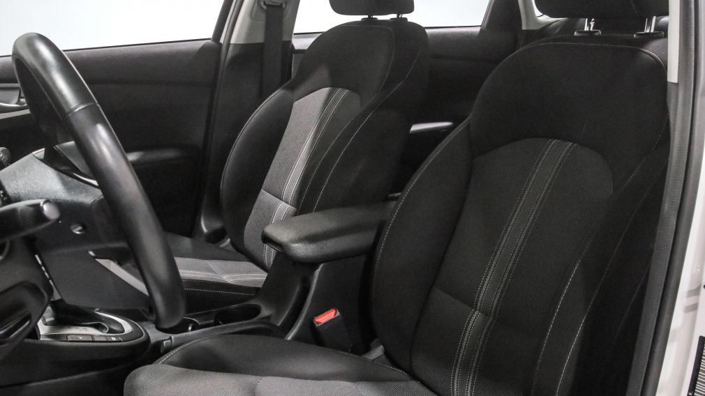 Kia Forte LX 2023 d&rsquo;occasion à vendre - 10